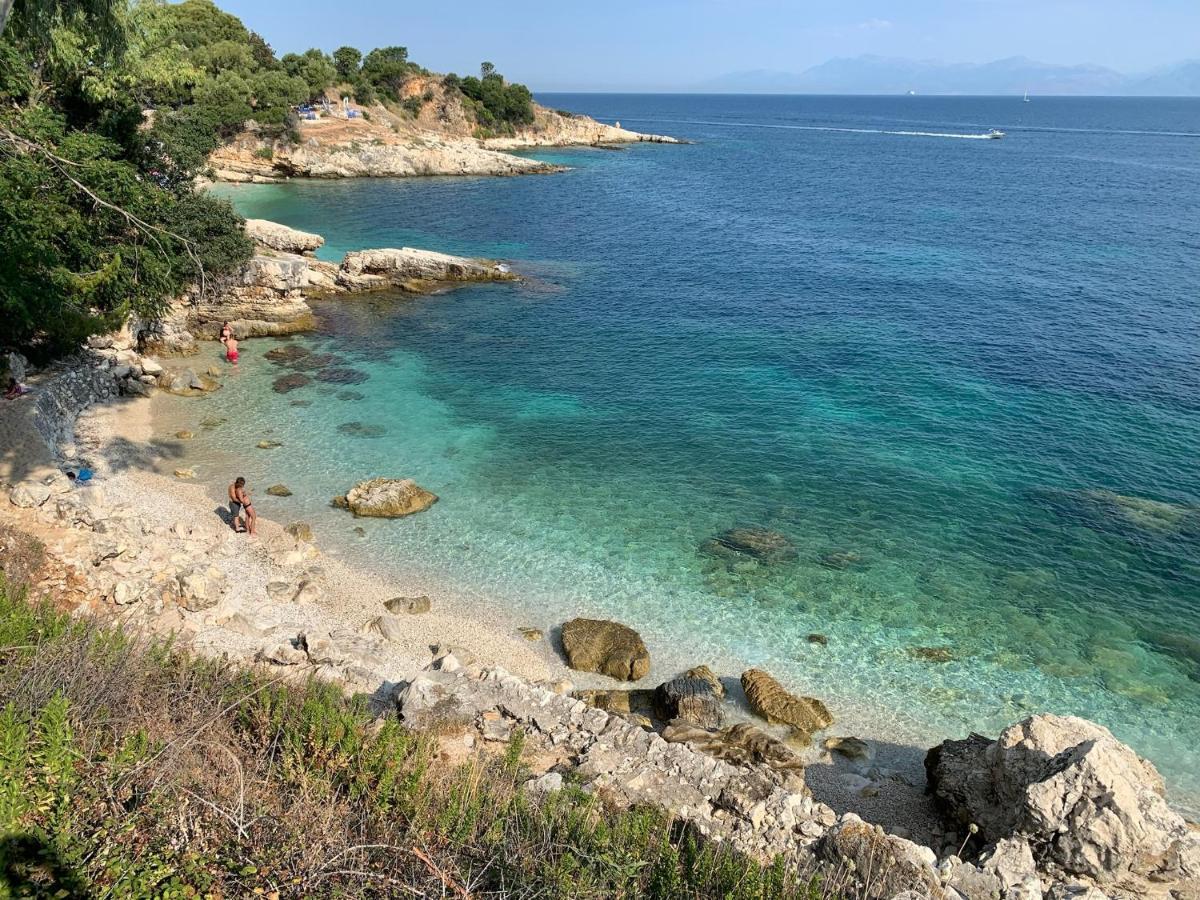 Villa Perris Studios Kassiopi Buitenkant foto