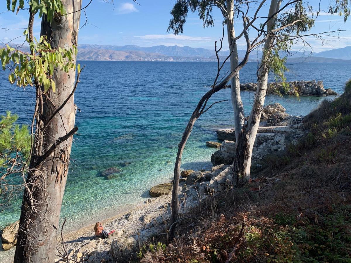 Villa Perris Studios Kassiopi Buitenkant foto