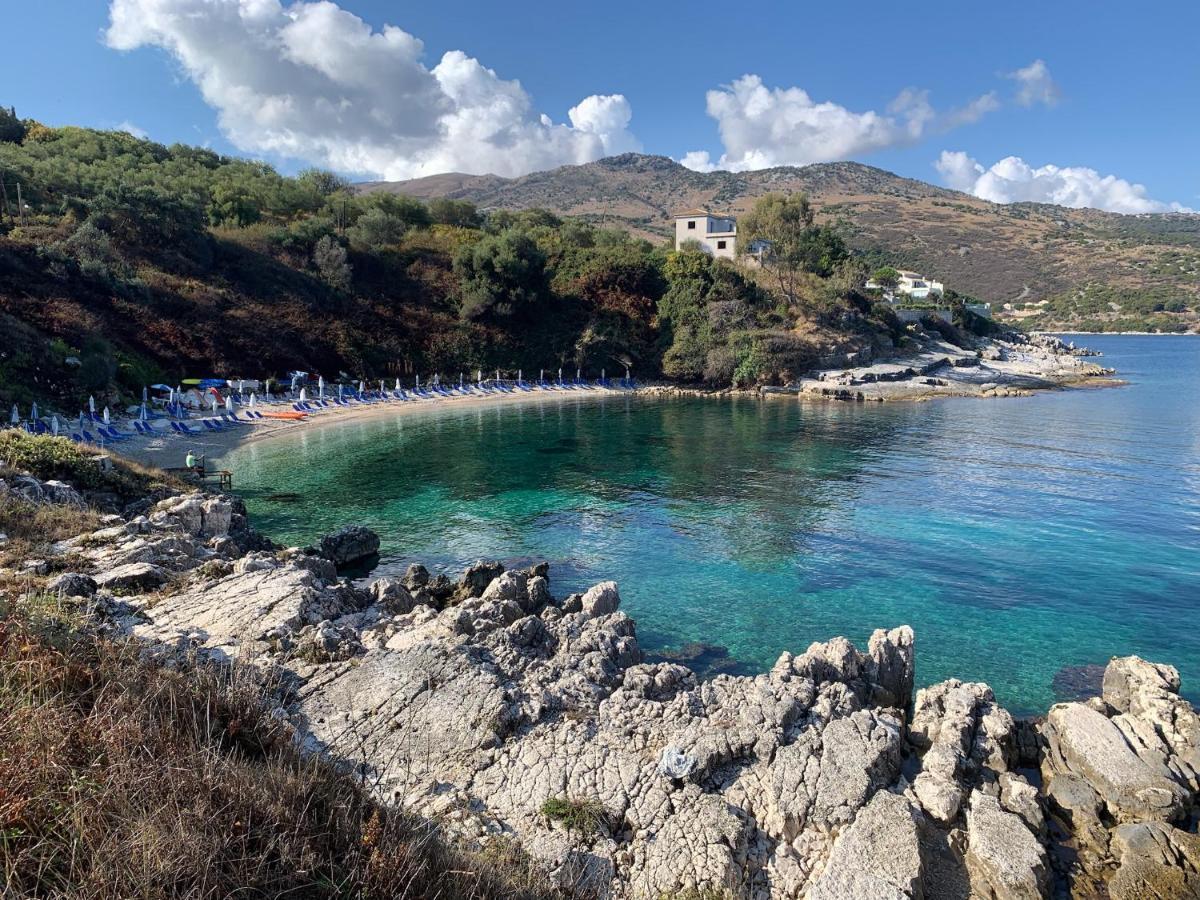 Villa Perris Studios Kassiopi Buitenkant foto