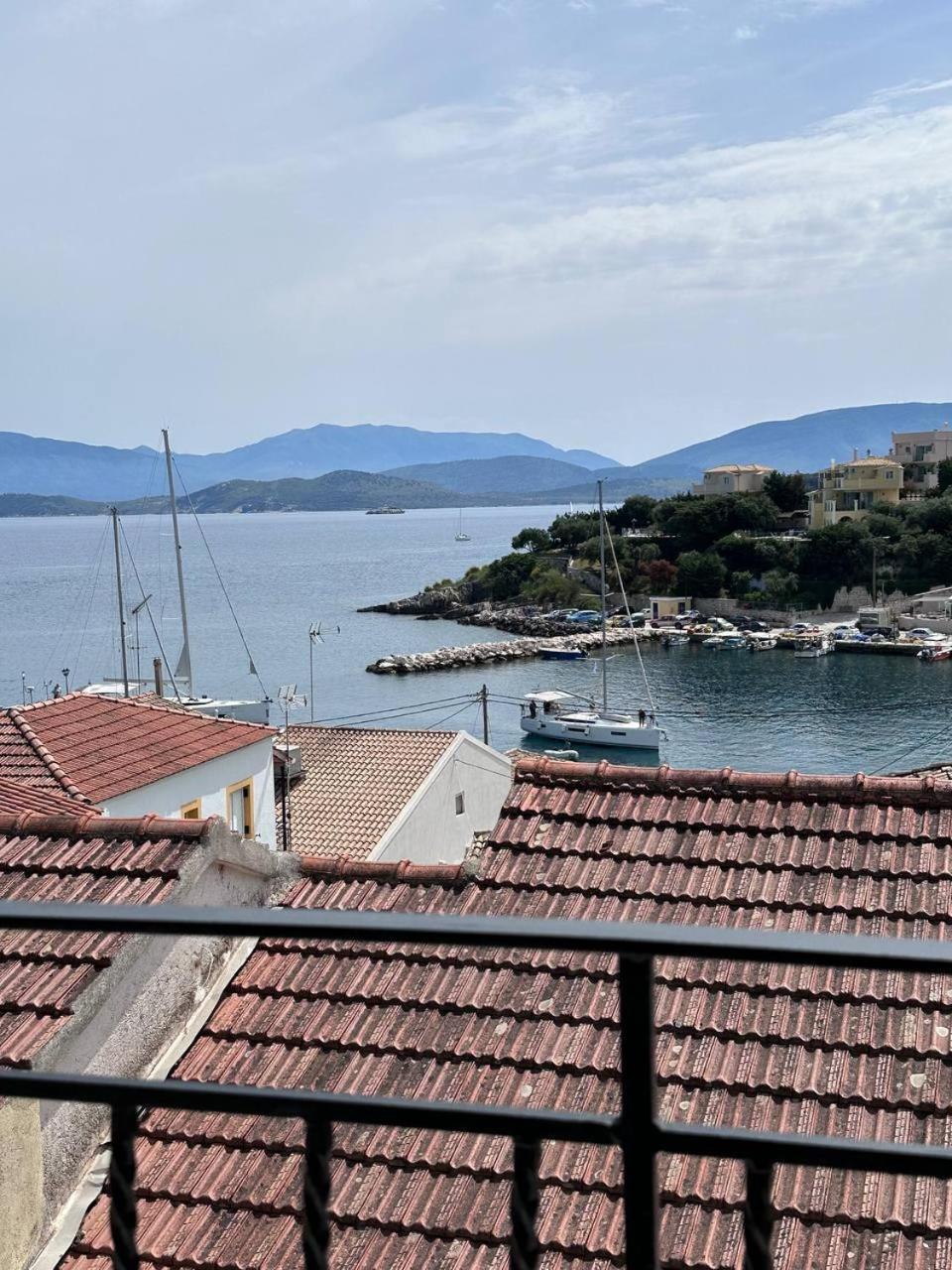 Villa Perris Studios Kassiopi Buitenkant foto