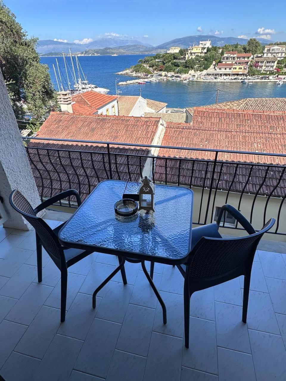 Villa Perris Studios Kassiopi Buitenkant foto