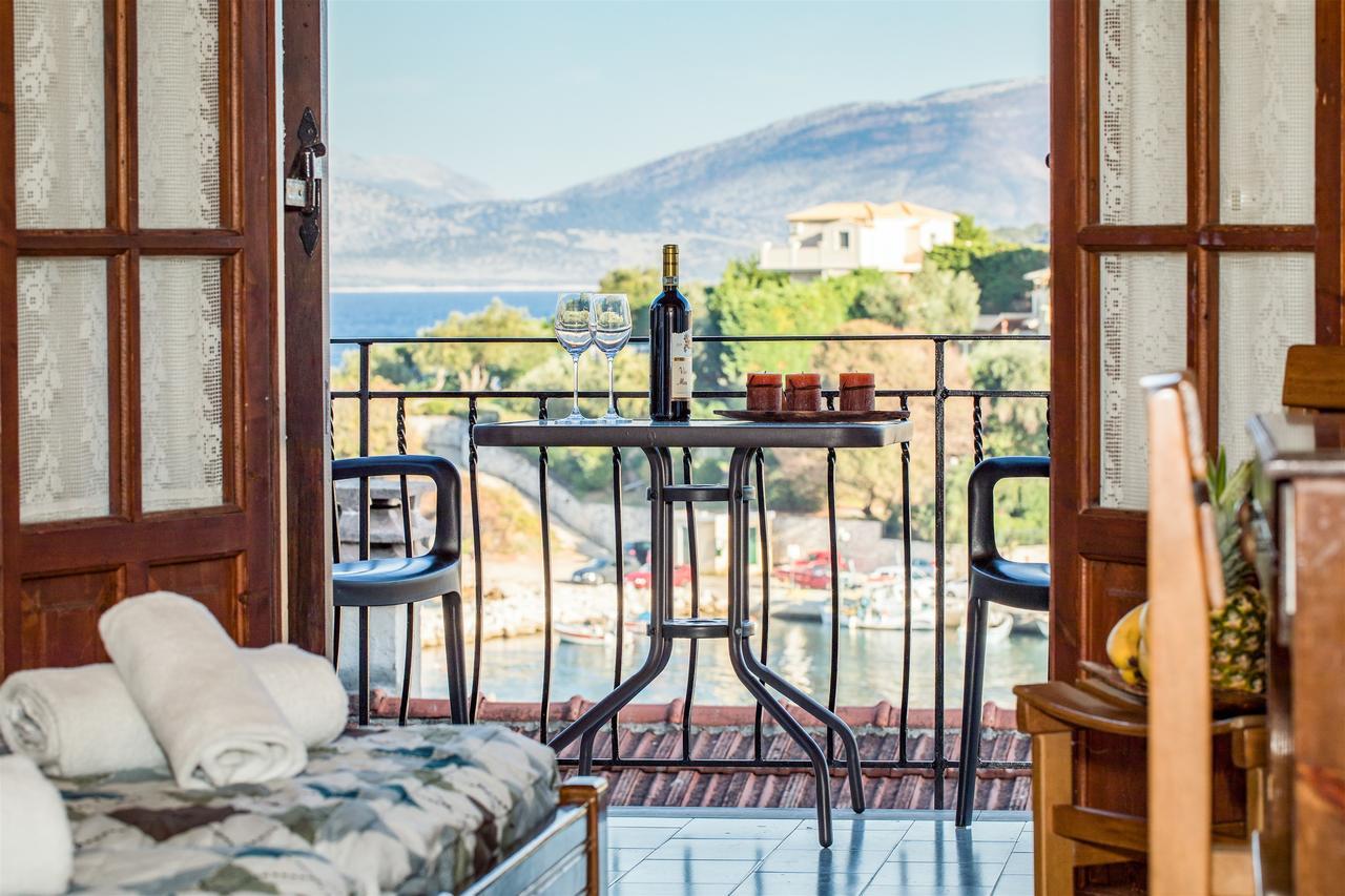 Villa Perris Studios Kassiopi Buitenkant foto